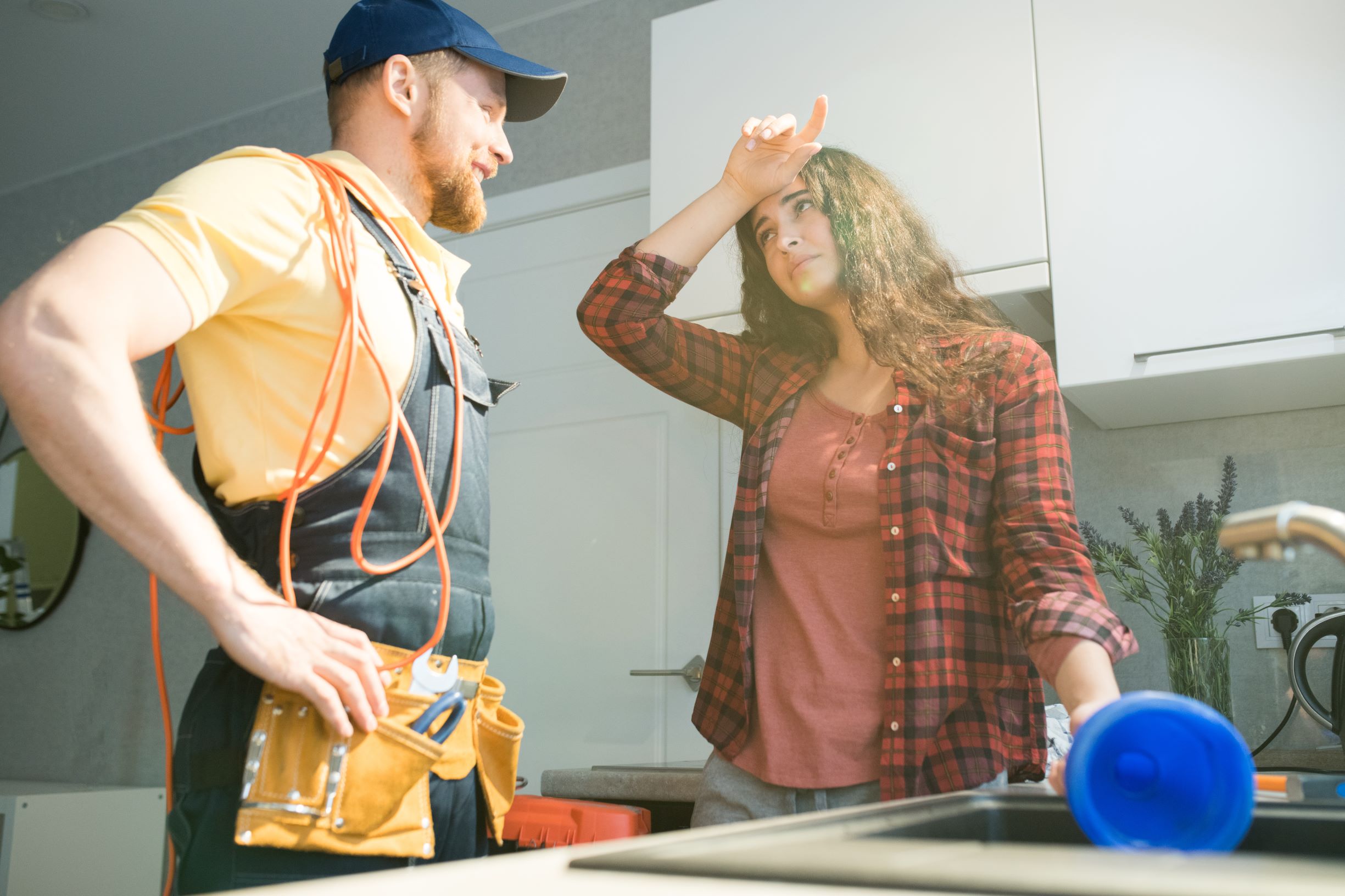 plumbing contractor to fix your sink